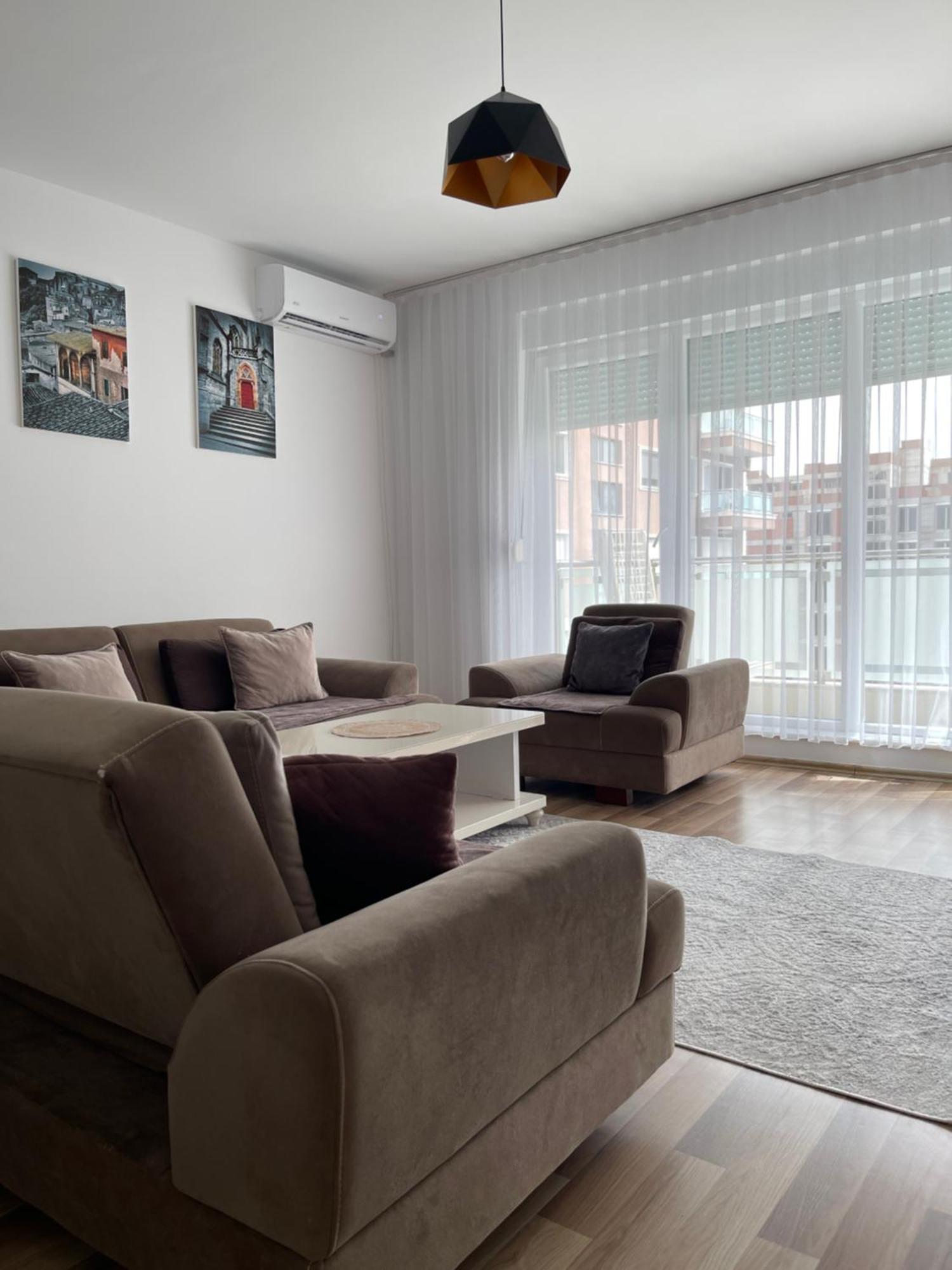 Entire Apartment - Near The Center Priştine Dış mekan fotoğraf