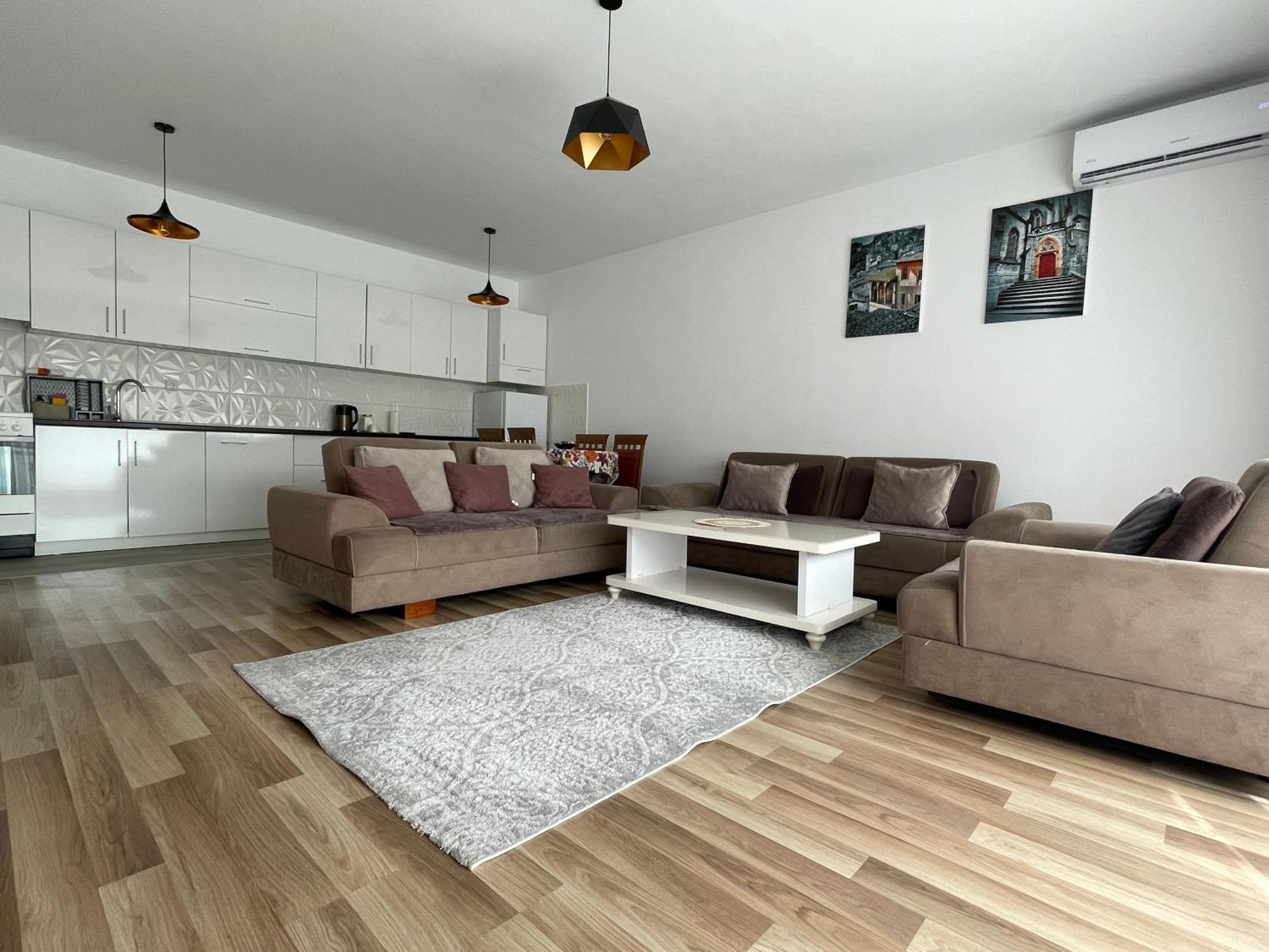 Entire Apartment - Near The Center Priştine Dış mekan fotoğraf
