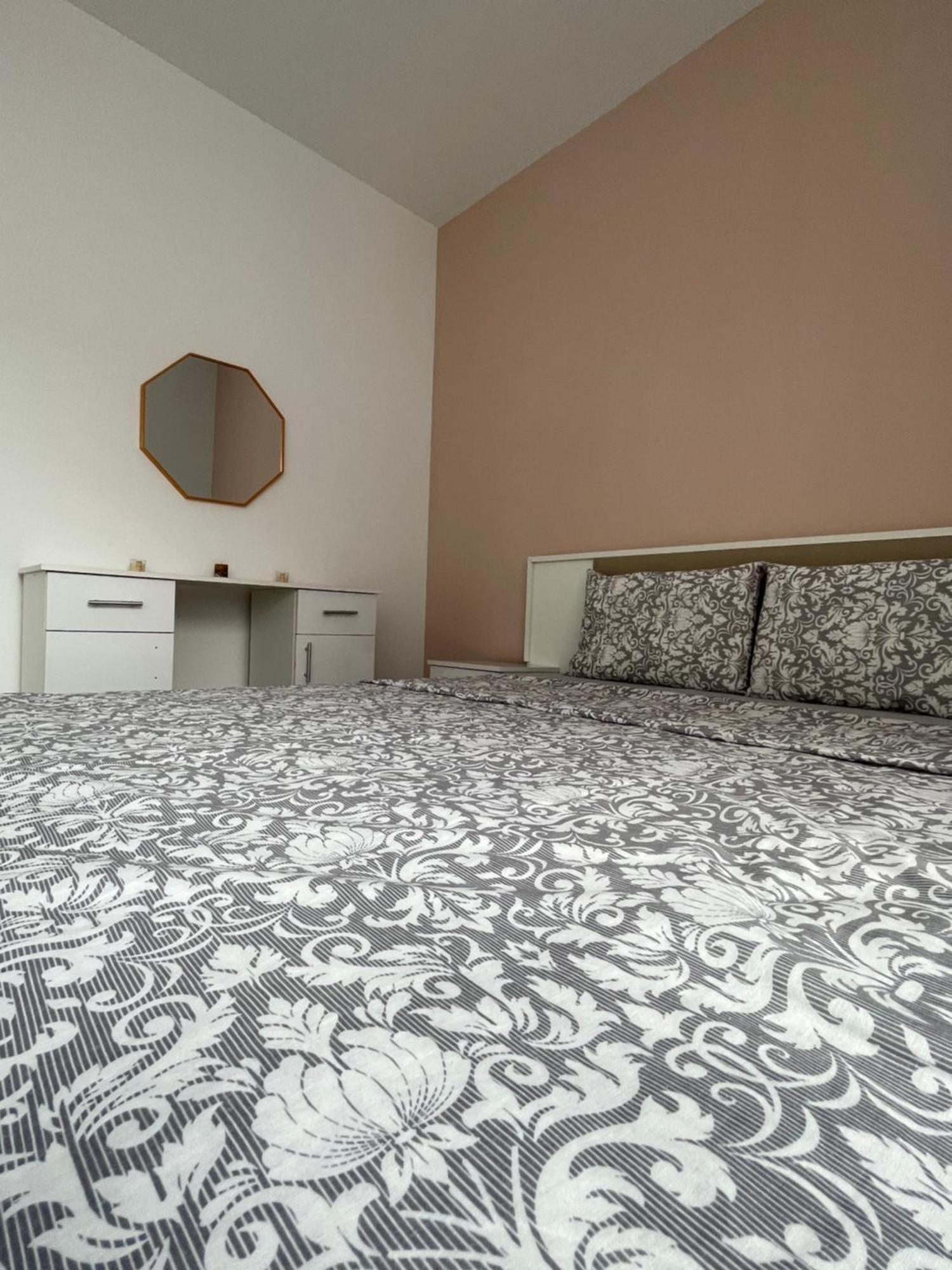 Entire Apartment - Near The Center Priştine Dış mekan fotoğraf